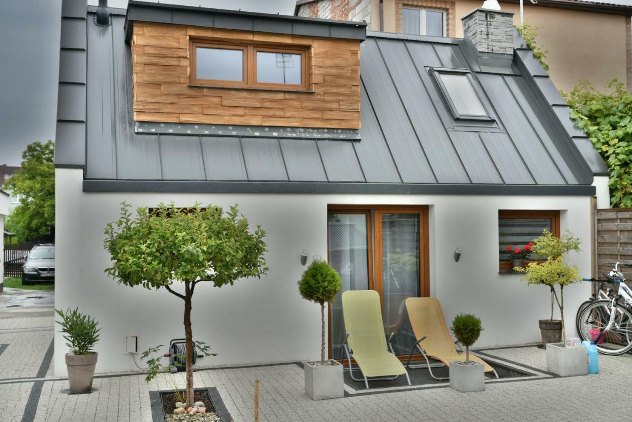 Domek - Apartament Marynarski Z Kominkiem Apartman Ustka Kültér fotó