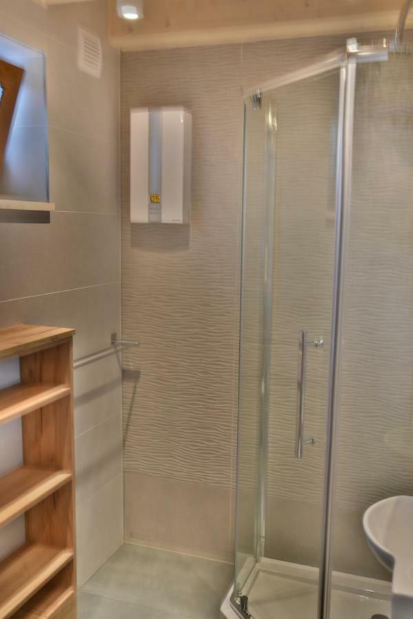 Domek - Apartament Marynarski Z Kominkiem Apartman Ustka Kültér fotó